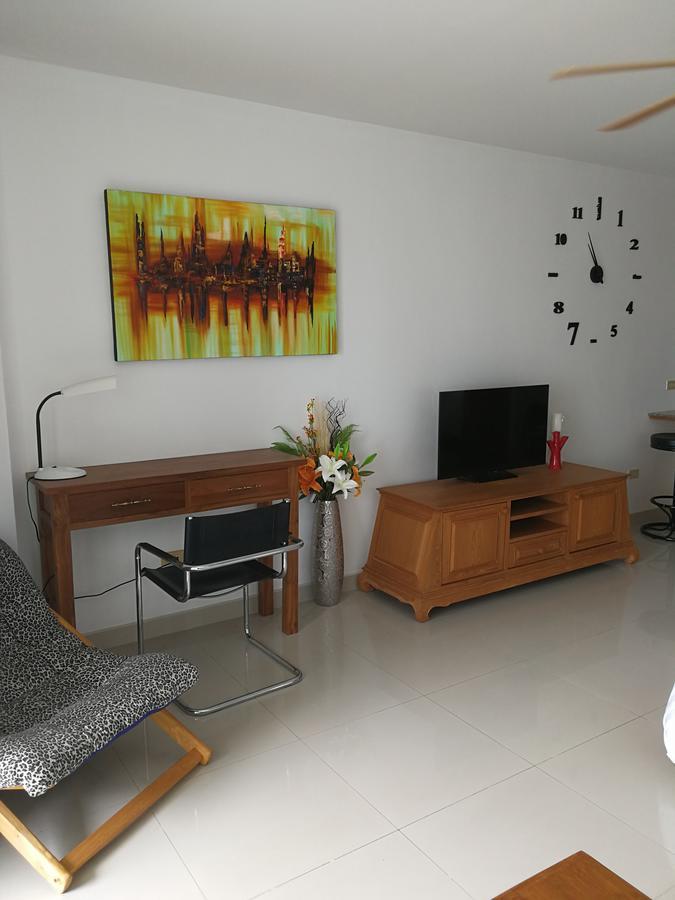 Studio View Talay 5C Pattaya Exteriör bild