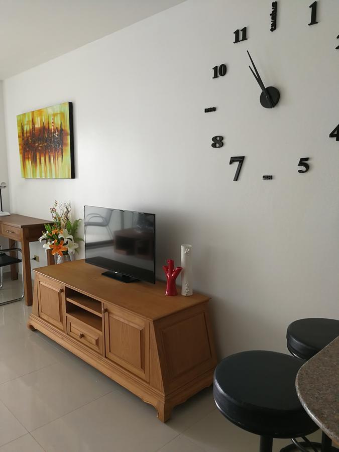 Studio View Talay 5C Pattaya Exteriör bild