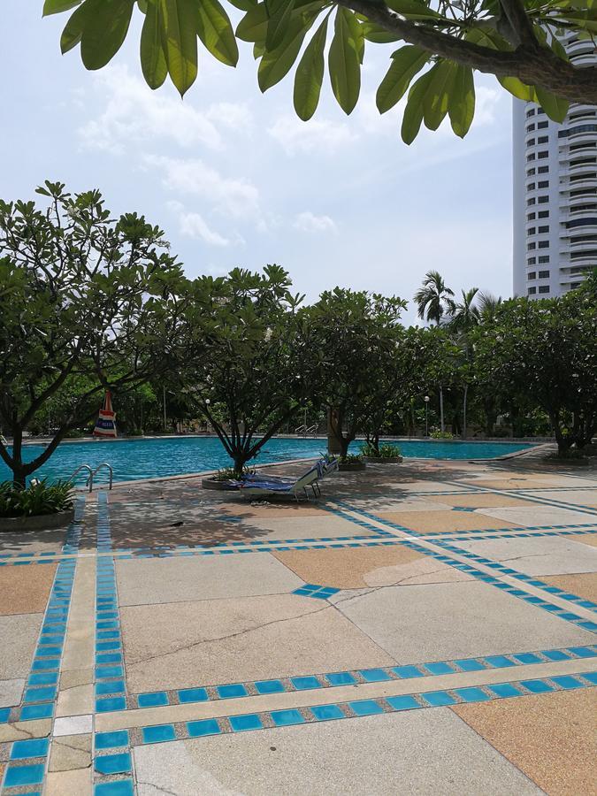 Studio View Talay 5C Pattaya Exteriör bild